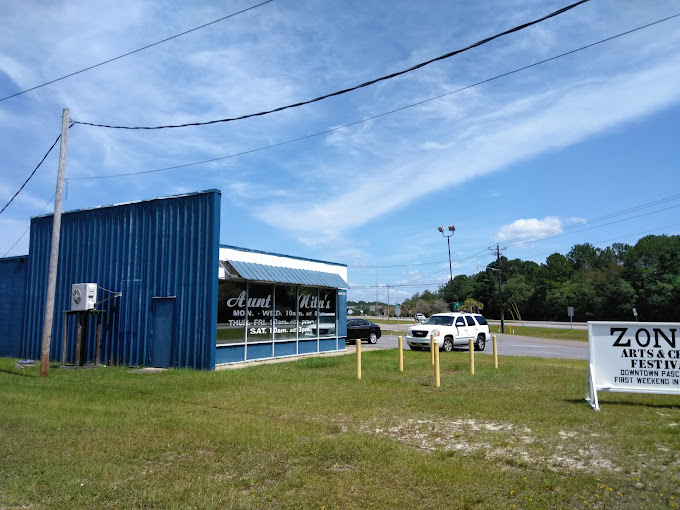 Aunt Nita's Seafood & Burger Hut